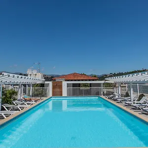 2* Lägenhetshotell Vacanceole - Le Crystal